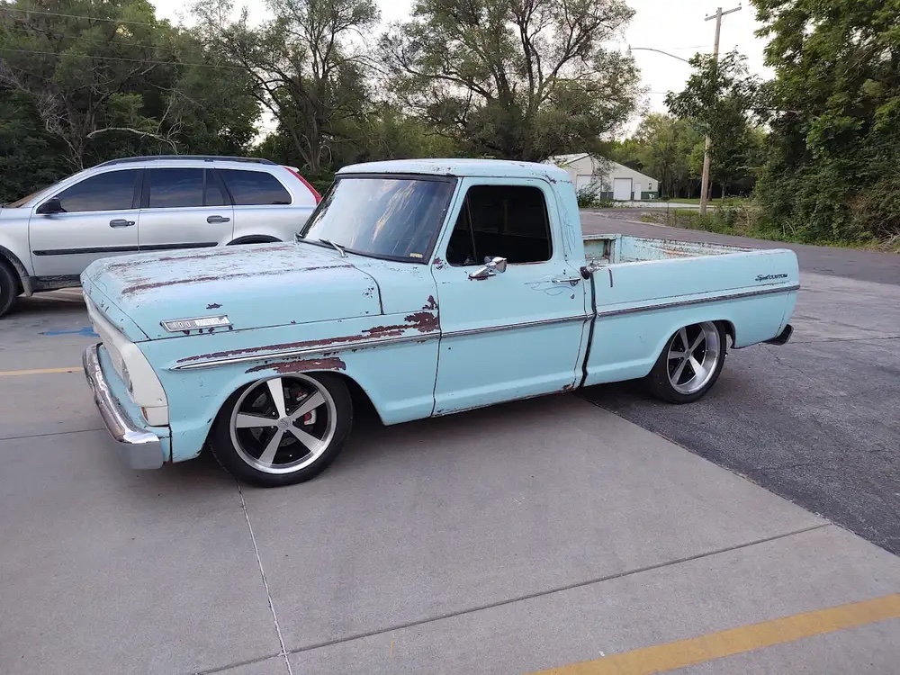 Classic Ford F-100 window tint